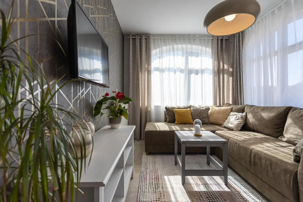 Pansion Tina Apartman Šilo