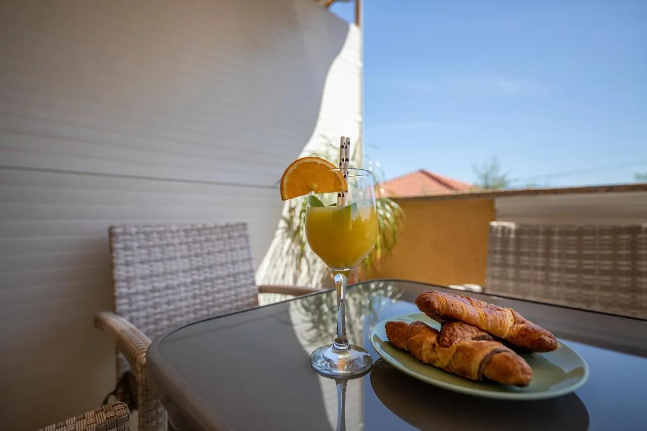 Pansion Tina Apartman Šilo