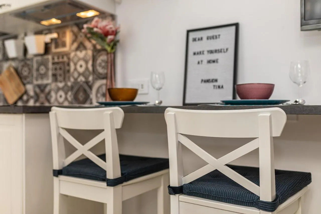 Pansion Tina Apartman Šilo